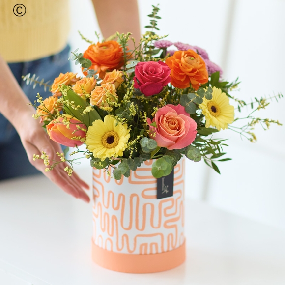 Bright Mothers Day Hatbox Flowers